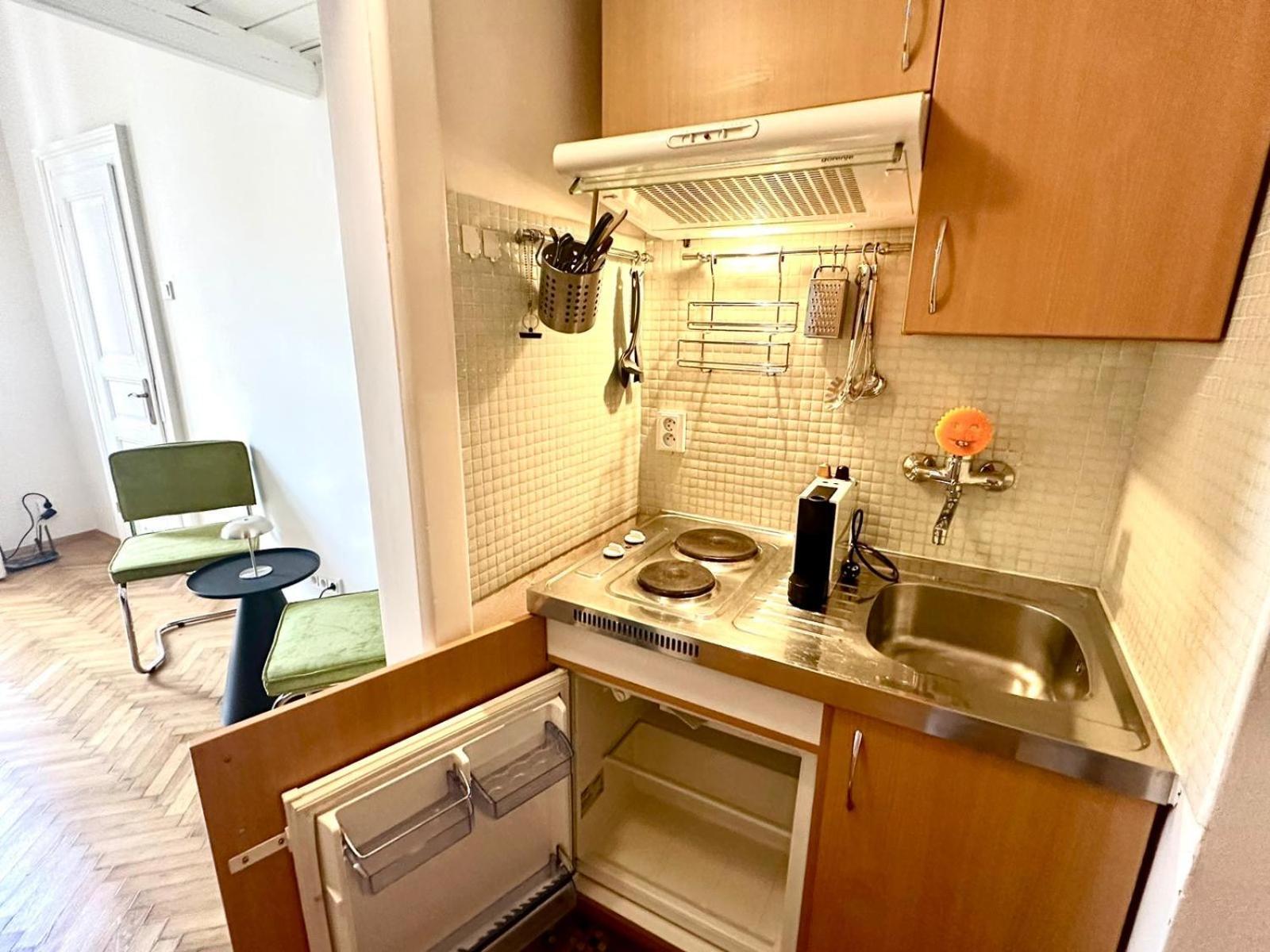 Apartment Siroka 14 Прага Екстериор снимка